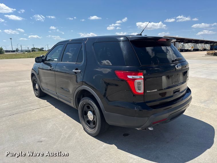 image for item ET6333 2015 Ford Explorer Police Interceptor SUV