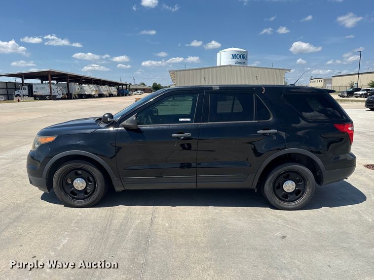 image for item ET6333 2015 Ford Explorer Police Interceptor SUV