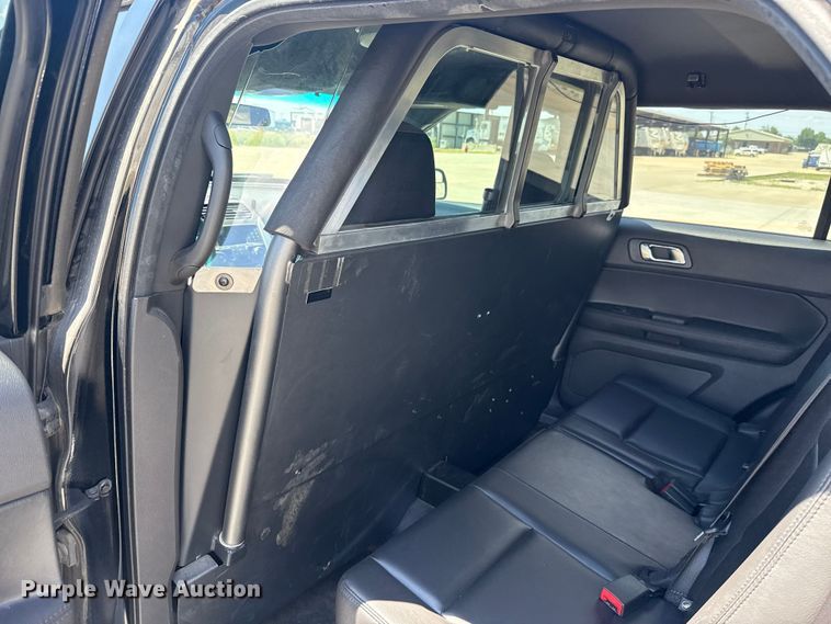image for item ET6333 2015 Ford Explorer Police Interceptor SUV