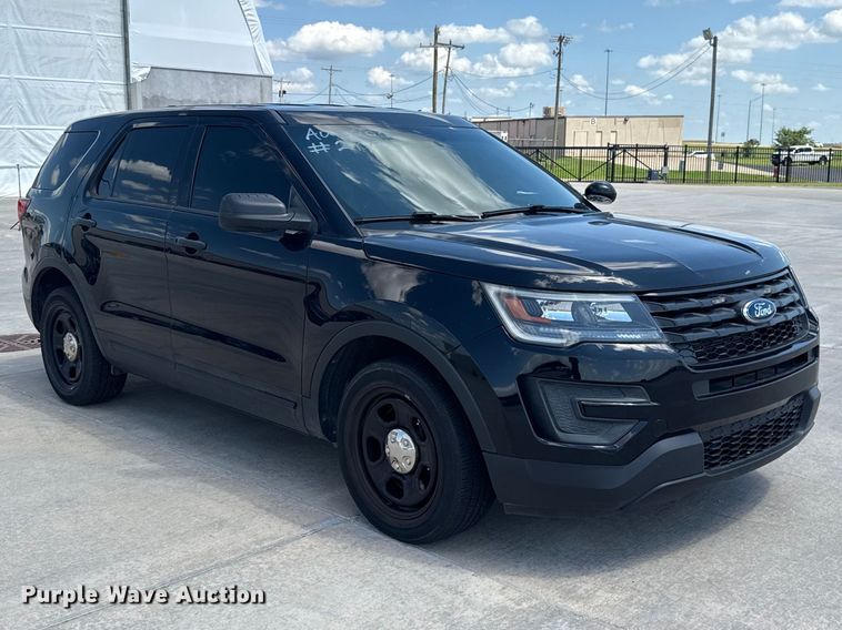 image for item ET6334 2016 Ford Explorer Police Interceptor SUV