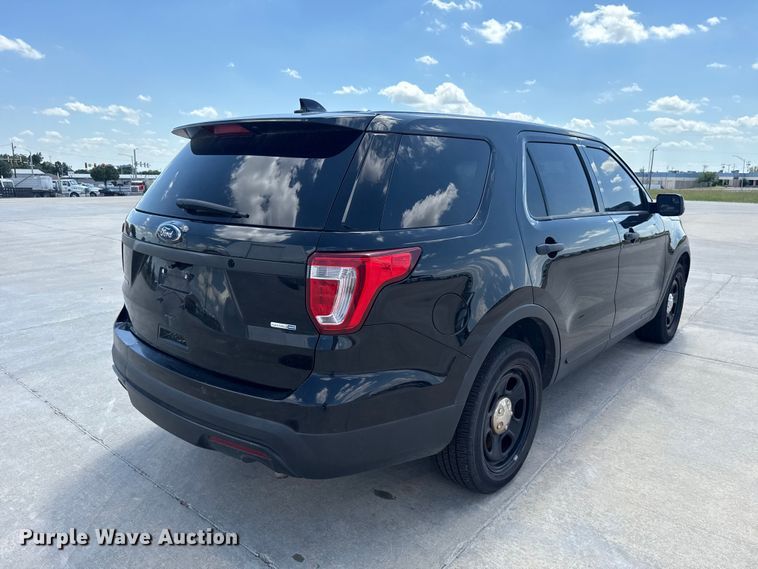 image for item ET6334 2016 Ford Explorer Police Interceptor SUV