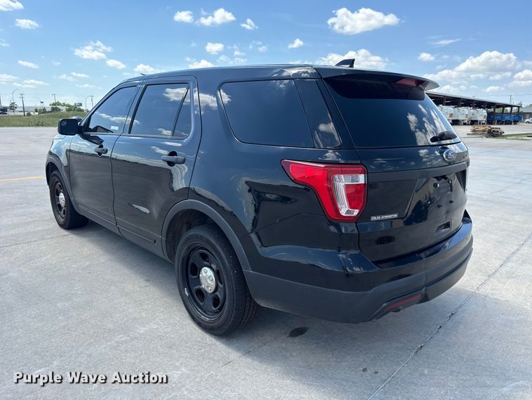 image for item ET6334 2016 Ford Explorer Police Interceptor SUV