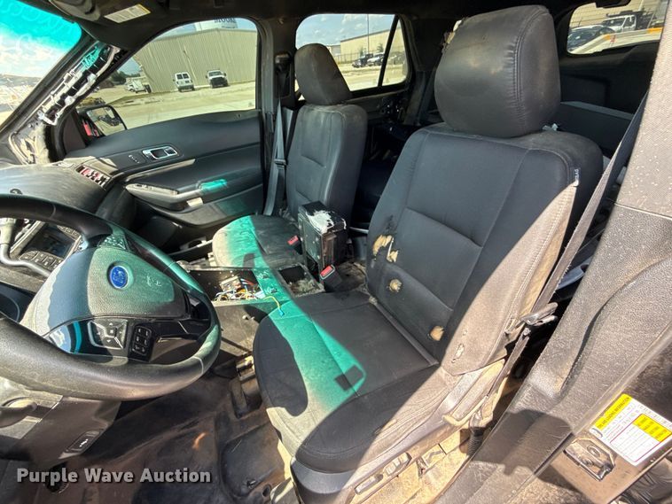 image for item ET6334 2016 Ford Explorer Police Interceptor SUV