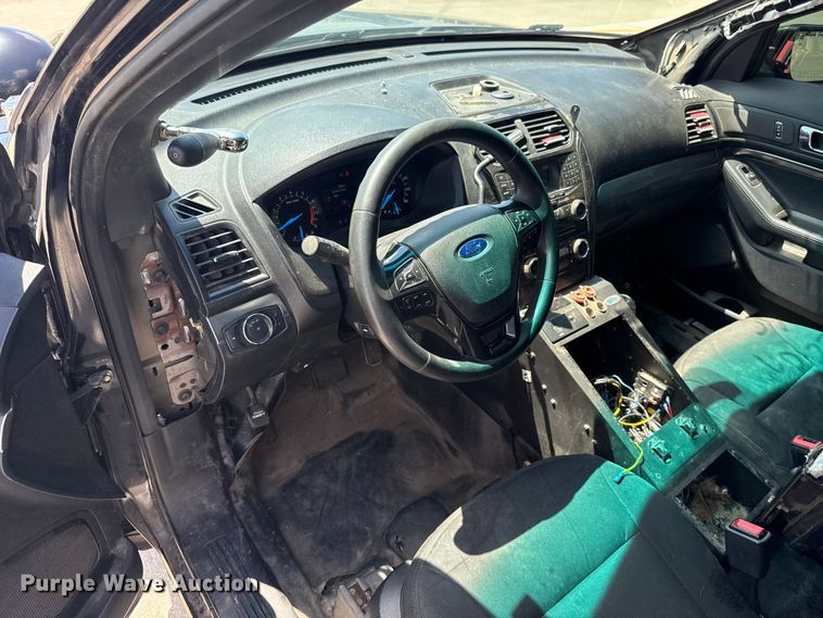 image for item ET6334 2016 Ford Explorer Police Interceptor SUV