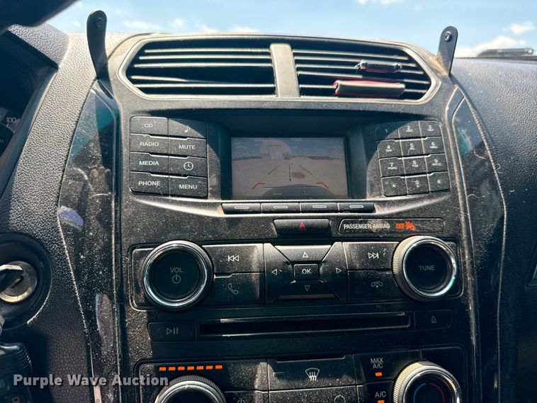 image for item ET6334 2016 Ford Explorer Police Interceptor SUV