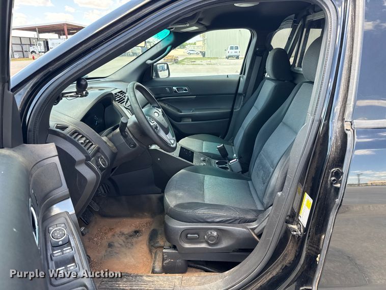 image for item ET6335 2013 Ford Explorer Police Interceptor SUV