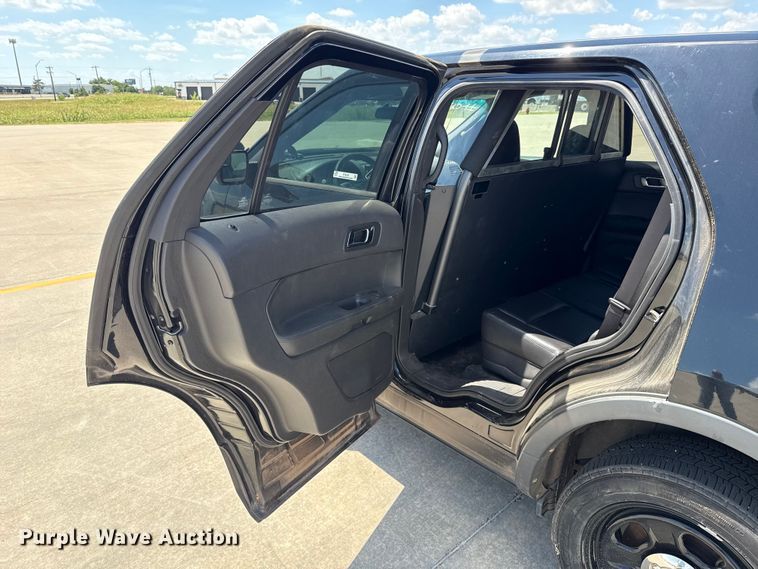 image for item ET6335 2013 Ford Explorer Police Interceptor SUV