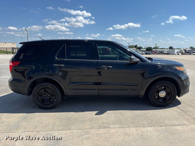 image for item ET6336 2015 Ford Explorer Police Interceptor SUV