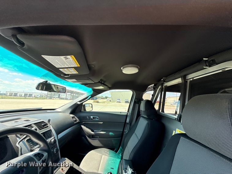 image for item ET6336 2015 Ford Explorer Police Interceptor SUV