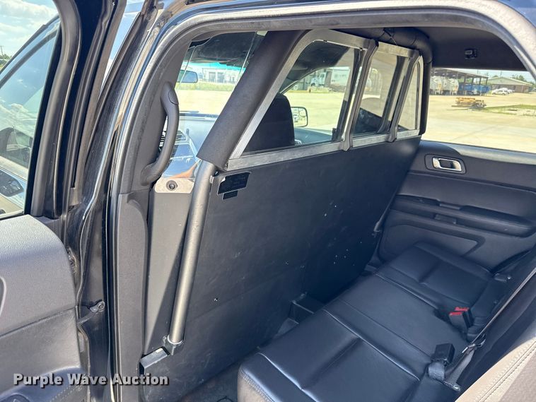 image for item ET6336 2015 Ford Explorer Police Interceptor SUV