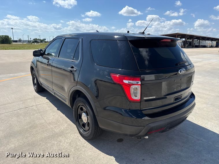 image for item ET6337 2015 Ford Explorer Police Interceptor SUV