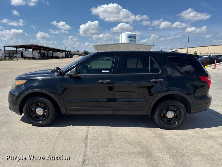 image for item ET6337 2015 Ford Explorer Police Interceptor SUV