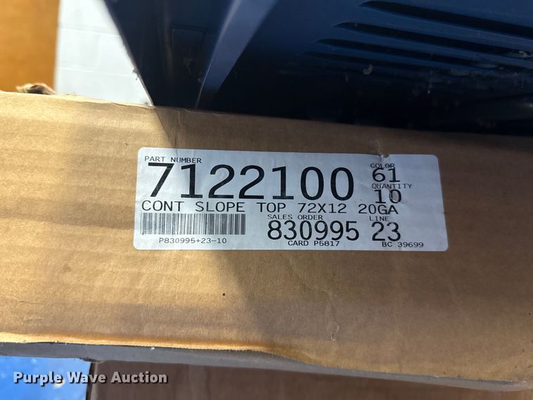 image for item ET6348 Approximately 50 lockers