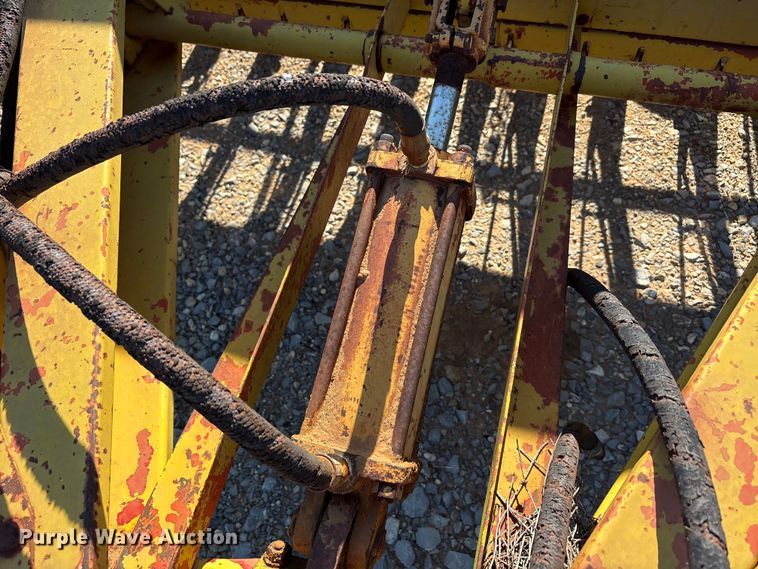image for item EU5712 International Harvester  510 grain drill
