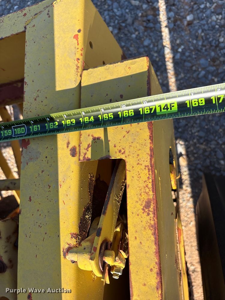 image for item EU5712 International Harvester  510 grain drill