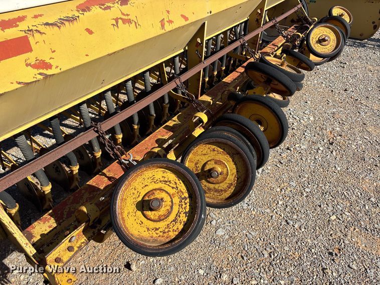 image for item EU5712 International Harvester  510 grain drill