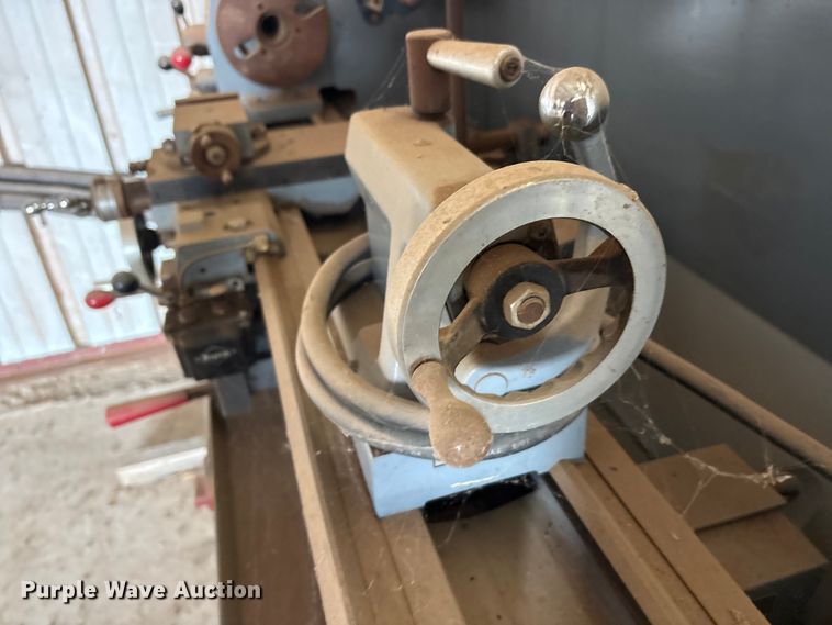 image for item EU5714 1992 Standard modern 1334 lathe