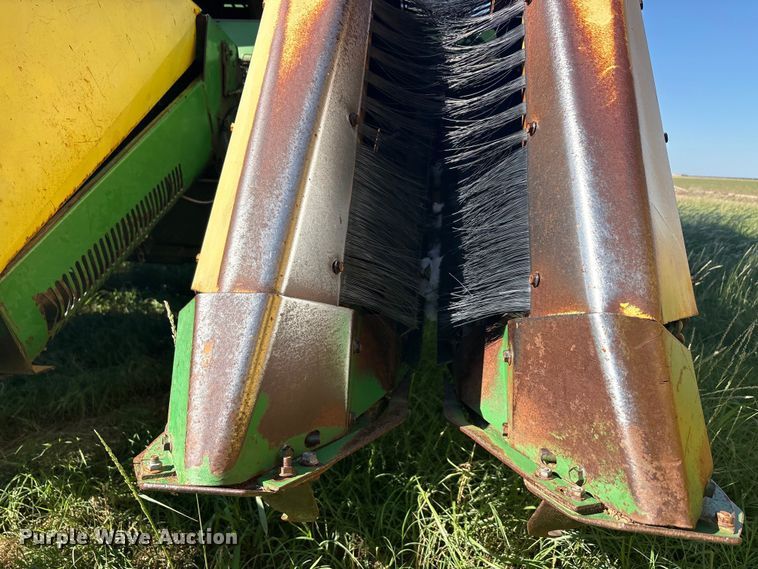 image for item EU5718 1991 John Deere 7445 cotton stripper