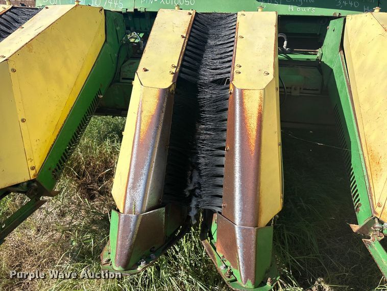image for item EU5718 1991 John Deere 7445 cotton stripper