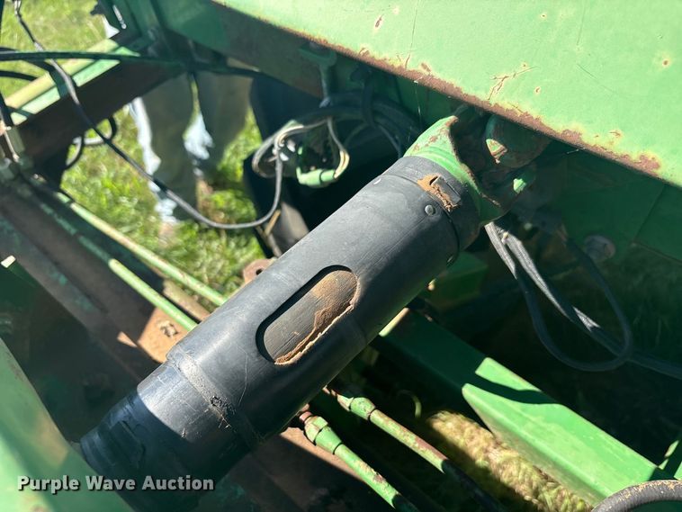 image for item EU5718 1991 John Deere 7445 cotton stripper