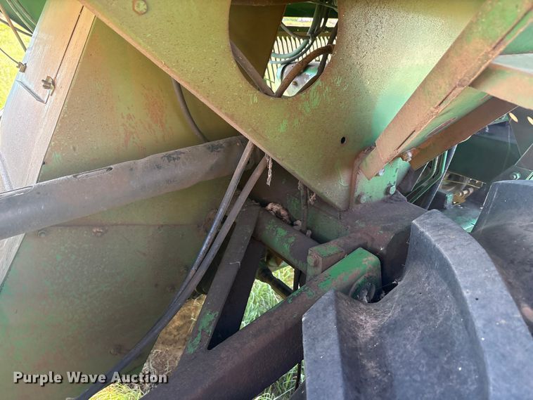 image for item EU5718 1991 John Deere 7445 cotton stripper