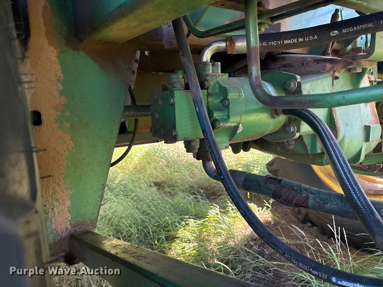 image for item EU5718 1991 John Deere 7445 cotton stripper