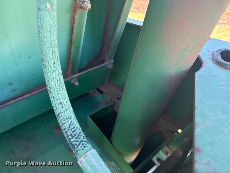 image for item EU5718 1991 John Deere 7445 cotton stripper
