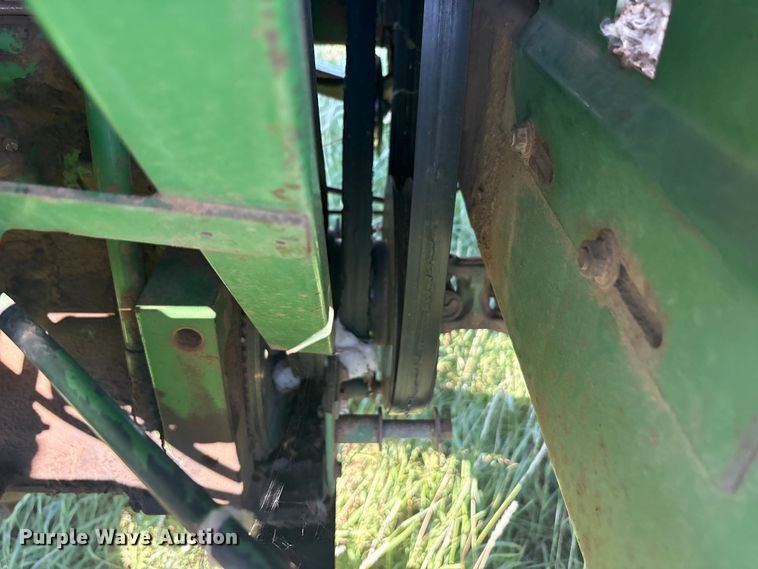 image for item EU5718 1991 John Deere 7445 cotton stripper