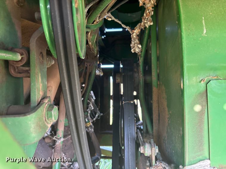 image for item EU5718 1991 John Deere 7445 cotton stripper