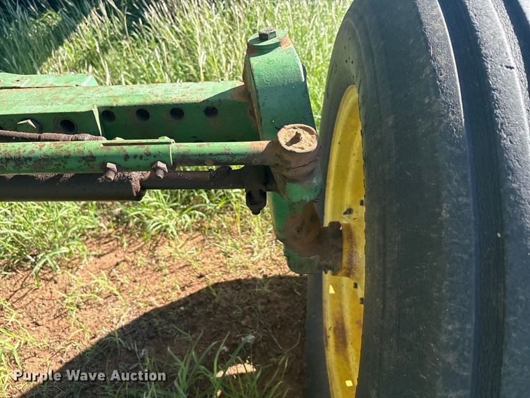 image for item EU5718 1991 John Deere 7445 cotton stripper