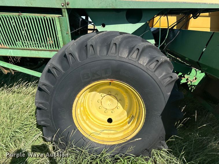 image for item EU5718 1991 John Deere 7445 cotton stripper