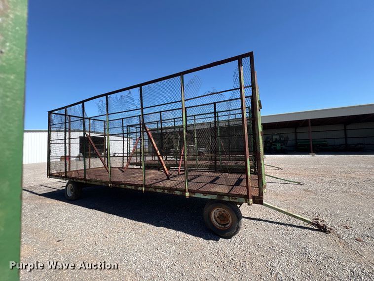 image for item EU5720 Cotton trailer
