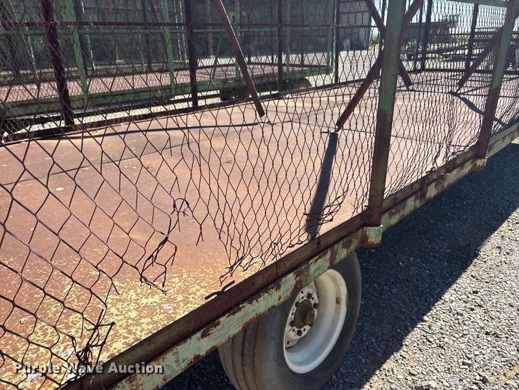 image for item EU5720 Cotton trailer