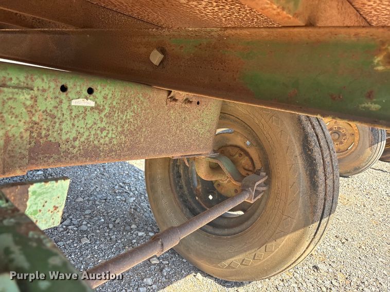 image for item EU5720 Cotton trailer
