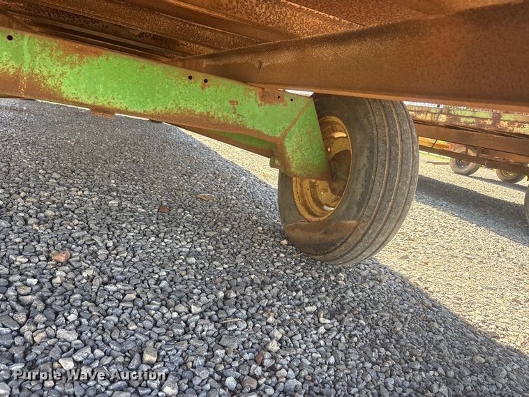 image for item EU5721 Cotton trailer