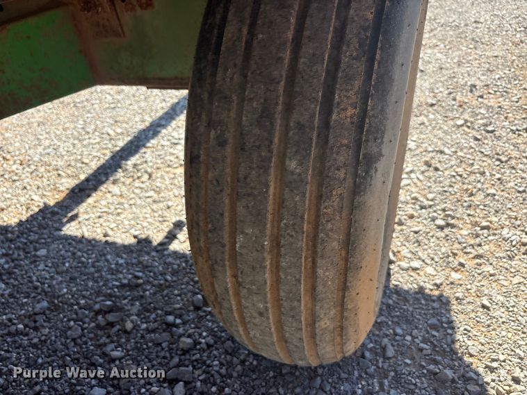 image for item EU5721 Cotton trailer