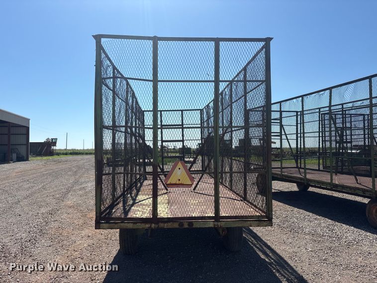 image for item EU5722 Cotton trailer