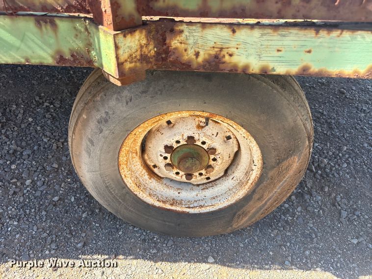 image for item EU5722 Cotton trailer