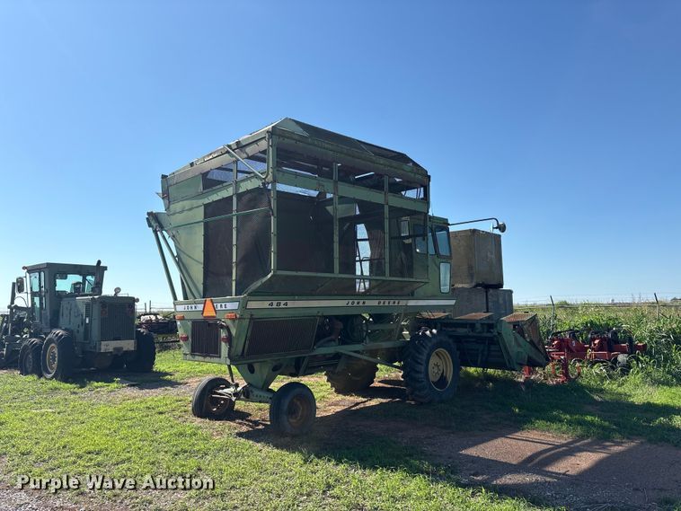 image for item EU5723 John Deere 484 cotton stripper