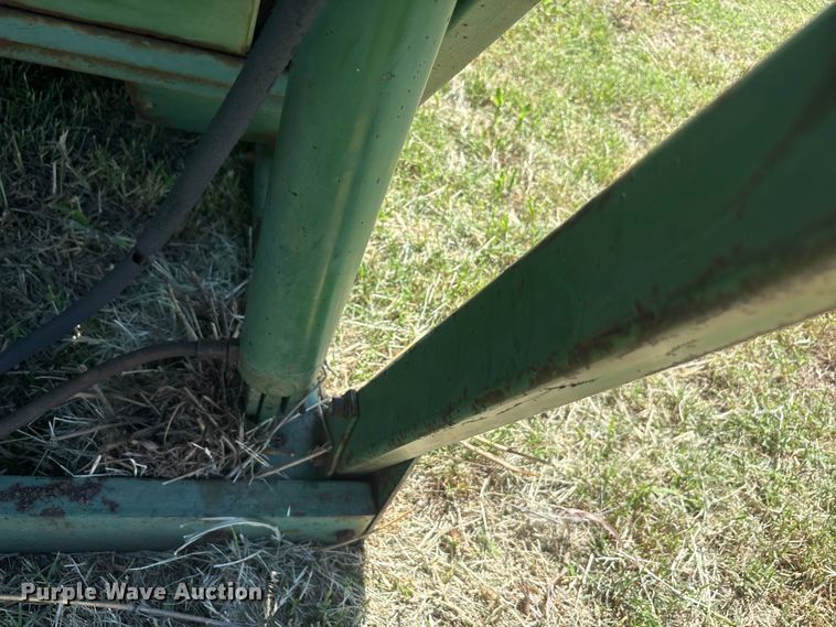 image for item EU5728 John Deere cotton stripper basket