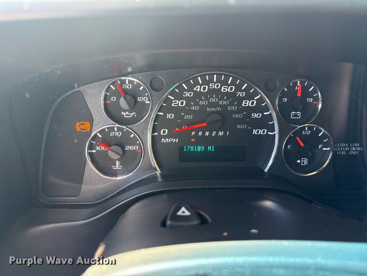 image for item EU5729 2012 Chevrolet Express ambulance