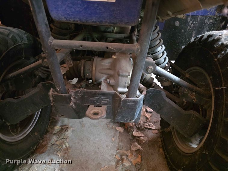 image for item EV2274 2004 Yamaha Grizzly ATV