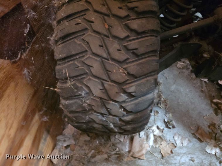 image for item EV2274 2004 Yamaha Grizzly ATV