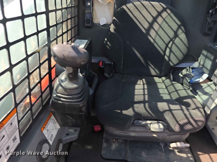 image for item EV2278 2019 Bobcat S650 skid steer loader