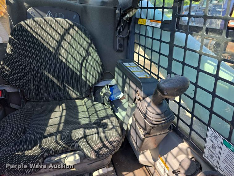 image for item EV2278 2019 Bobcat S650 skid steer loader