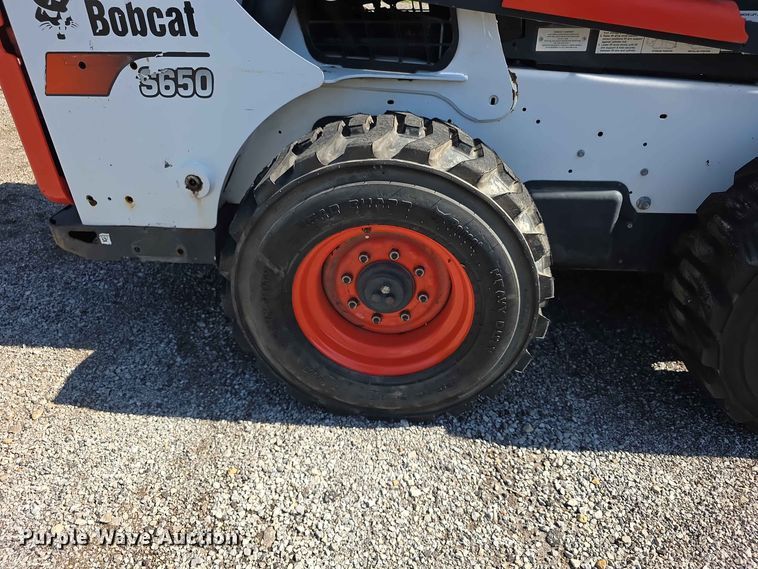image for item EV2278 2019 Bobcat S650 skid steer loader