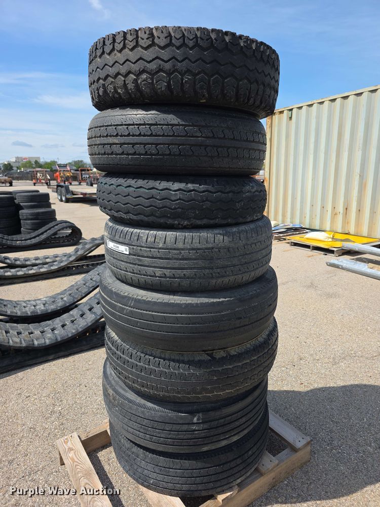 image for item EV2280 (8) tires and wheels