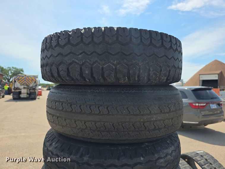 image for item EV2280 (8) tires and wheels