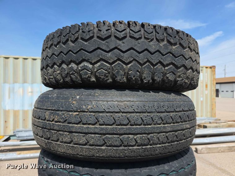 image for item EV2280 (8) tires and wheels