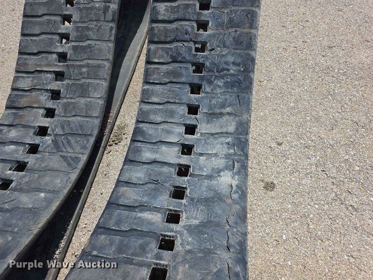 image for item EV2281 DRB rubber tracks